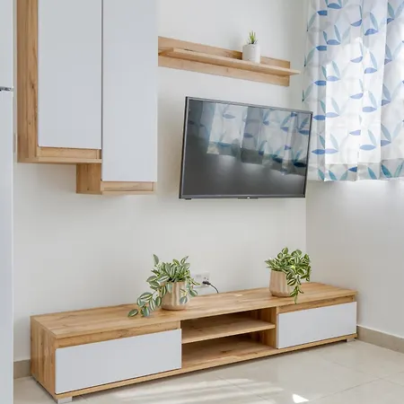 Beautiful 2br Penthouse With Private Terrace & Bbq By 360 Estates Apartment *
