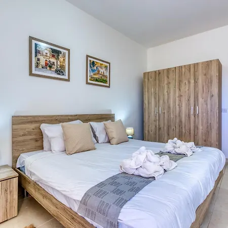 Beautiful 2br Penthouse With Private Terrace & Bbq By 360 Estates San Pawl il-Baħar